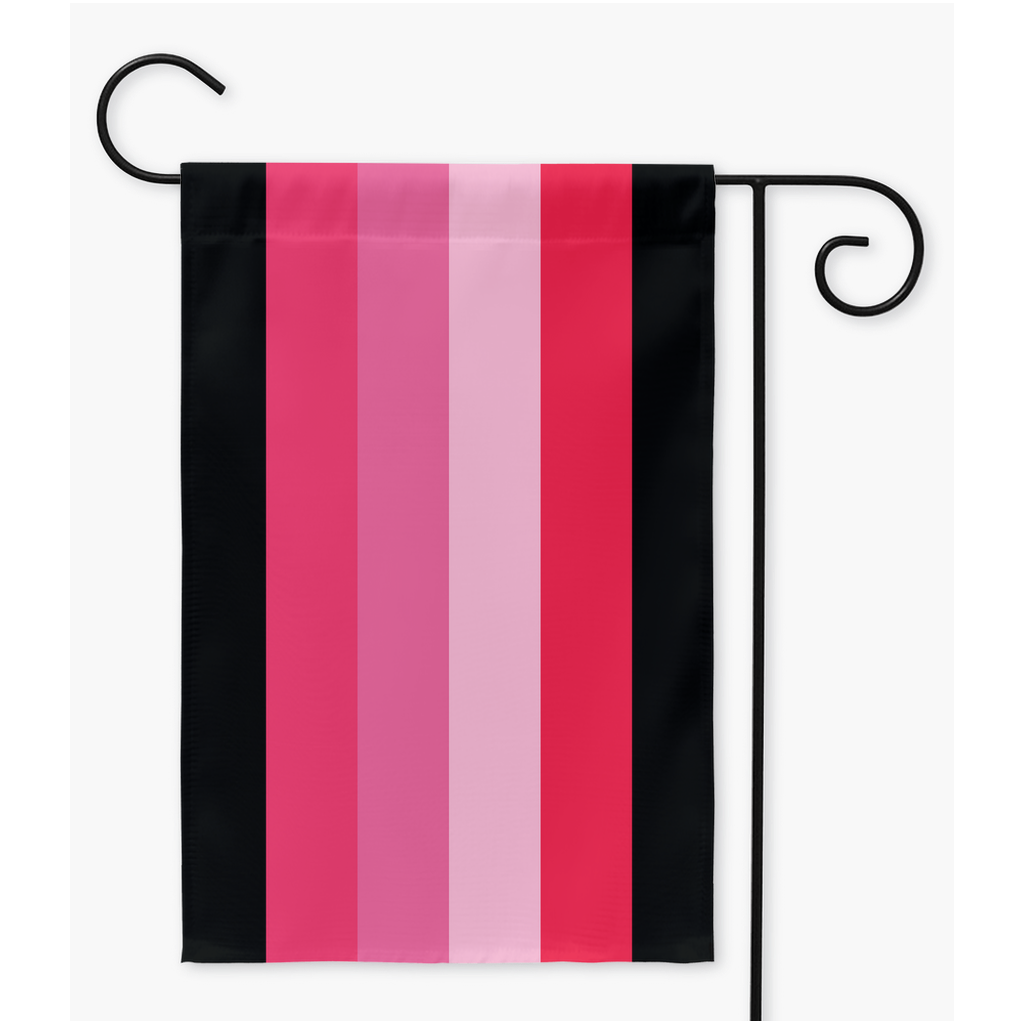 Hipersexual - V2 Banderas de jardín y patio | Una o dos caras | 2 tamaños