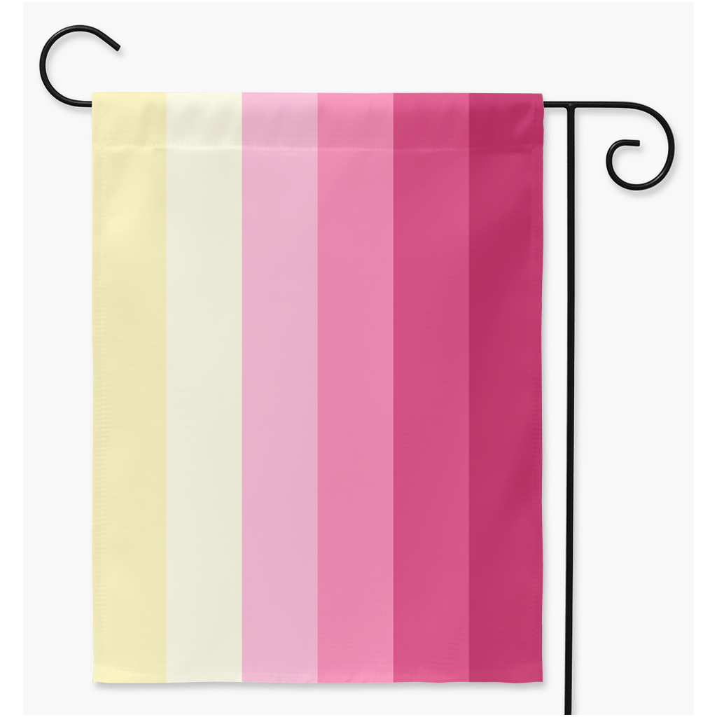 Drapeaux de cour et de jardin Mercuric | Simple ou double face | 2 tailles | Orientations romantiques et sexuelles