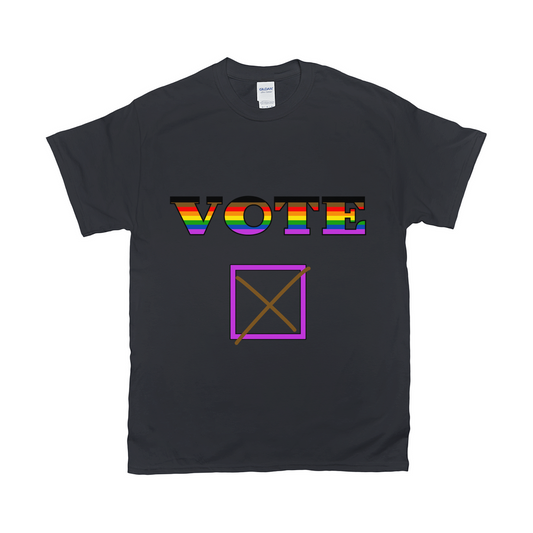 Votar camiseta relajada | Elige tu combinación de colores Pride